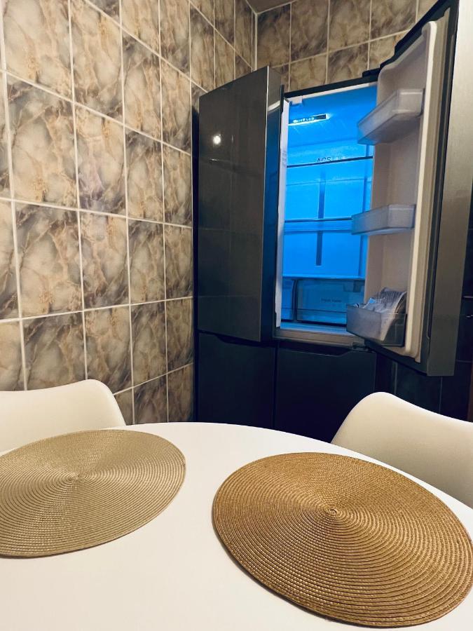 Altheda Living Tineretului E8 Appartement Suceava Buitenkant foto